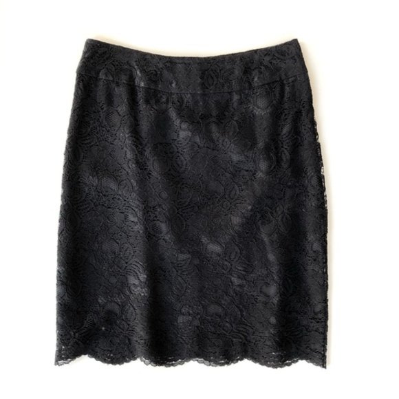 Banana Republic Dresses & Skirts - 🔥3/$20 Banana Republic Black Lace Pencil Skirt 8P